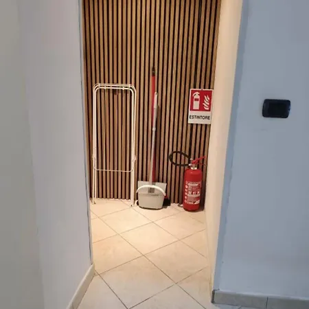 דירה Sandra House